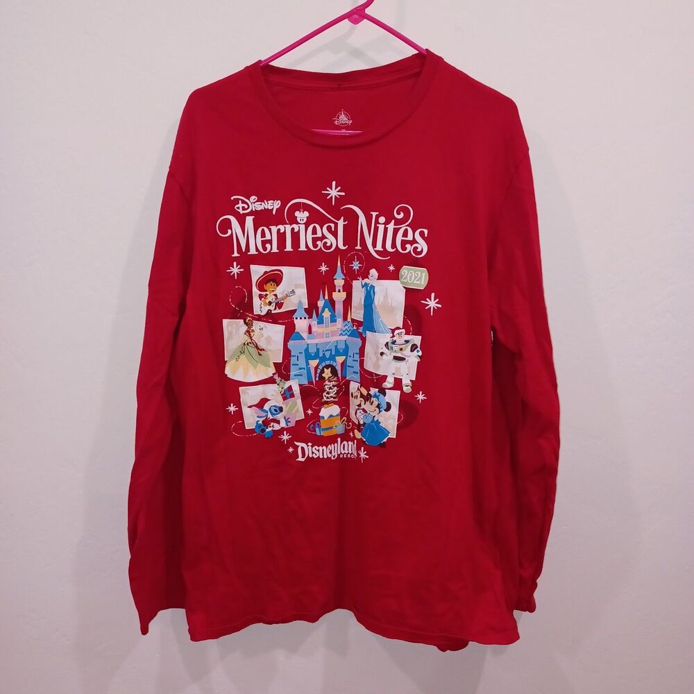 Disney Womens TShirt XL Extra Large Red Merriest Nights Christmas Xmas